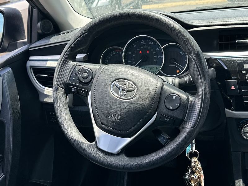 2016 Toyota Corolla LE - 23005006 - 12