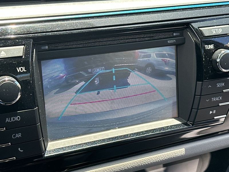 2016 Toyota Corolla LE - 23005006 - 14