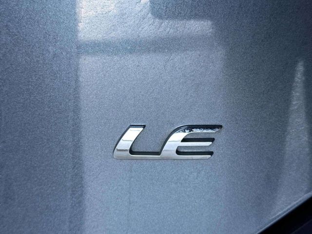 2016 Toyota Corolla LE 4dr Sedan - 22979995 - 14