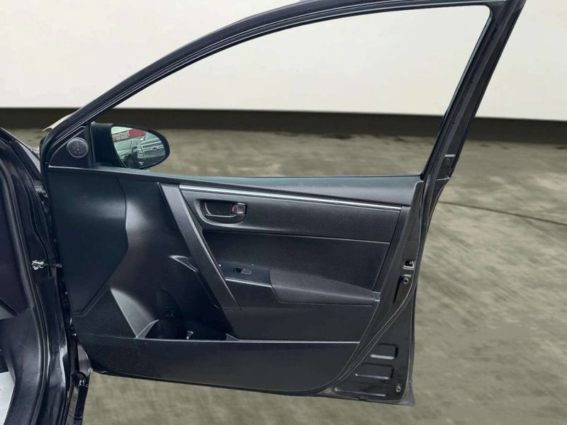 2016 Toyota Corolla LE 4dr Sedan - 22993959 - 23