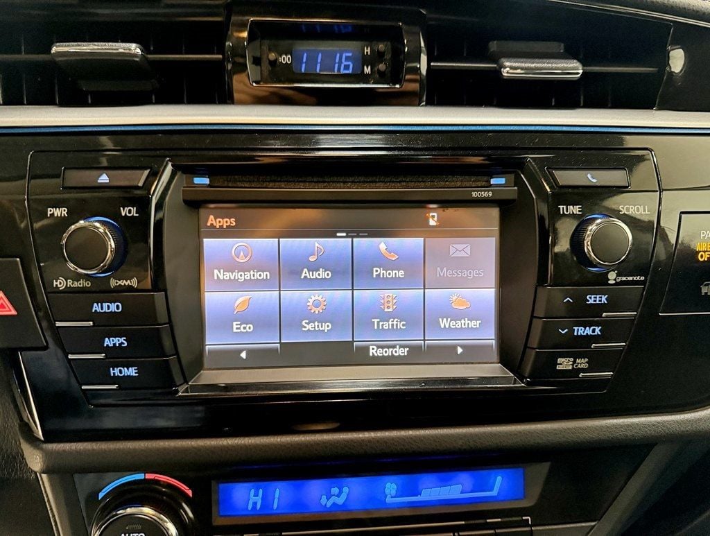 2016 Toyota Corolla S - 22965497 - 18