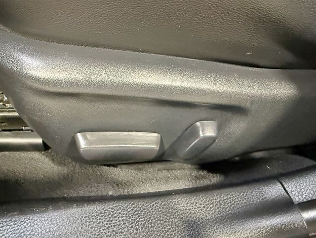 2016 Toyota Corolla S - 22965497 - 29