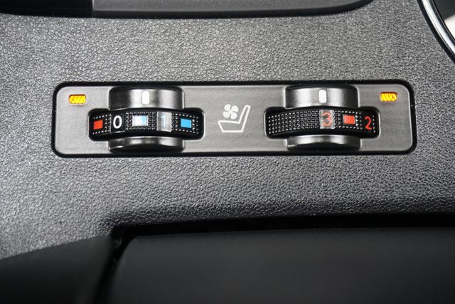 2016 Toyota Highlander  - 23036725 - 22