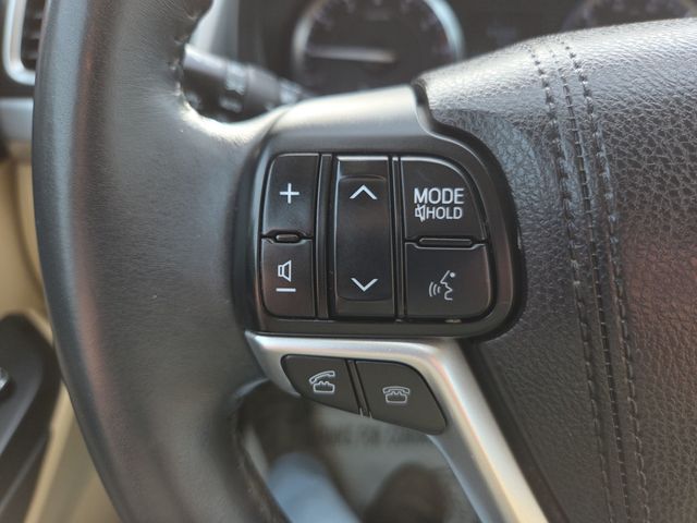 2016 Toyota Highlander  - 22980240 - 23