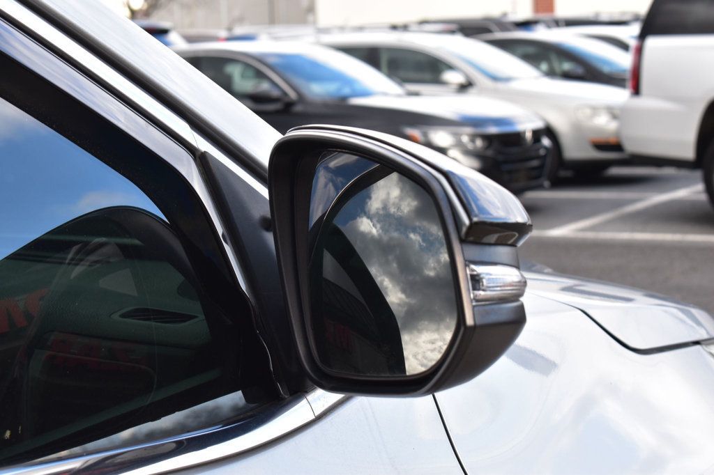 2016 Toyota Highlander AWD 4dr V6 LE - 22963673 - 55