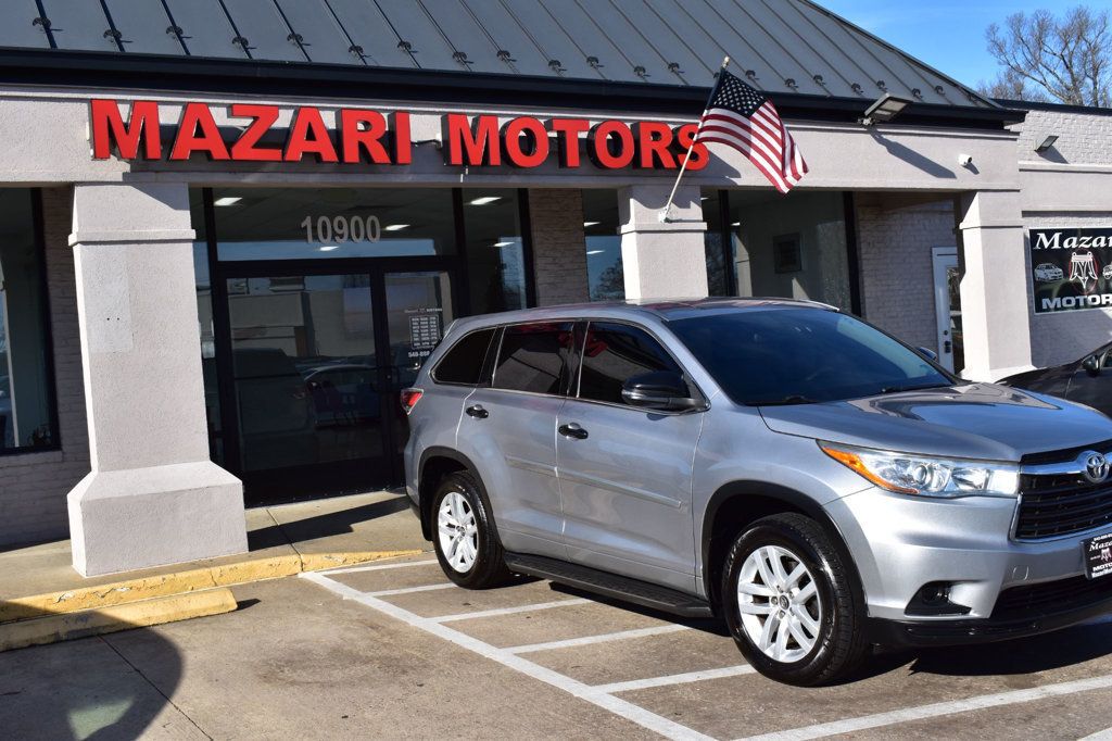 2016 Toyota Highlander AWD 4dr V6 LE - 22963673 - 8