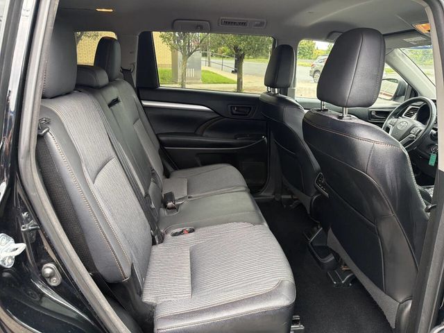 2016 Toyota Highlander AWD 4dr V6 LE Plus - 23074308 - 13