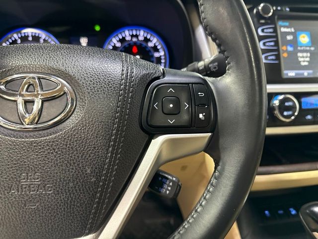 2016 Toyota Highlander AWD 4dr V6 XLE - 23020005 - 11