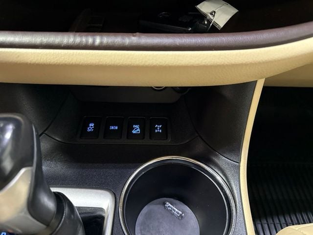 2016 Toyota Highlander AWD 4dr V6 XLE - 23020005 - 20