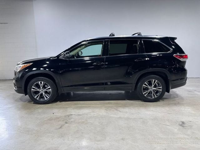 2016 Toyota Highlander AWD 4dr V6 XLE - 23020005 - 3