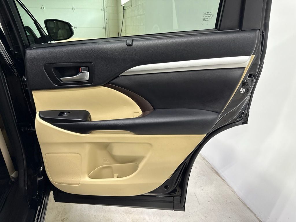 2016 Toyota Highlander AWD 4dr V6 XLE - 23020005 - 44