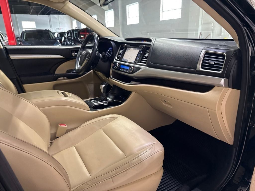 2016 Toyota Highlander AWD 4dr V6 XLE - 23020005 - 46