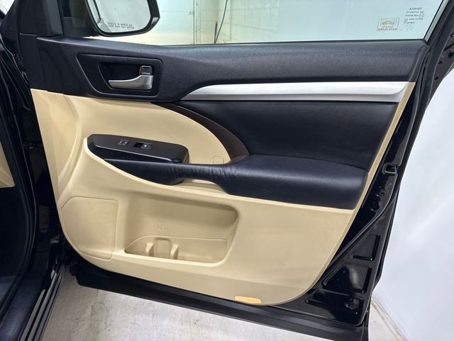 2016 Toyota Highlander AWD 4dr V6 XLE - 23020005 - 48