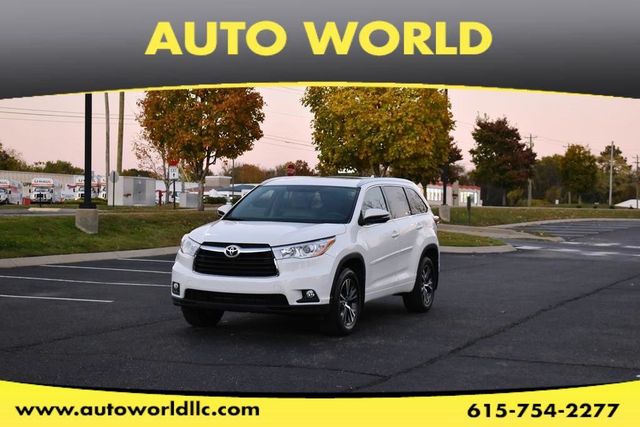 2016 Toyota Highlander AWD 4dr V6 XLE - 22942359 - 0