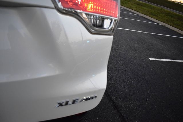 2016 Toyota Highlander AWD 4dr V6 XLE - 22942359 - 34