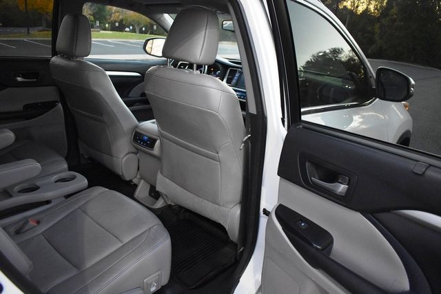 2016 Toyota Highlander AWD 4dr V6 XLE - 22942359 - 40