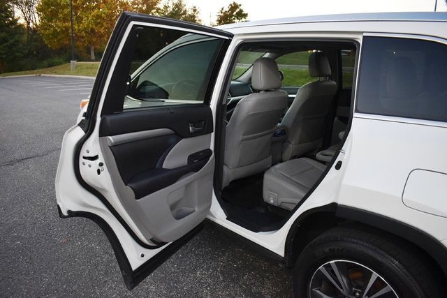 2016 Toyota Highlander AWD 4dr V6 XLE - 22942359 - 43