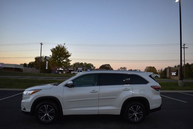 2016 Toyota Highlander AWD 4dr V6 XLE - 22942359 - 50