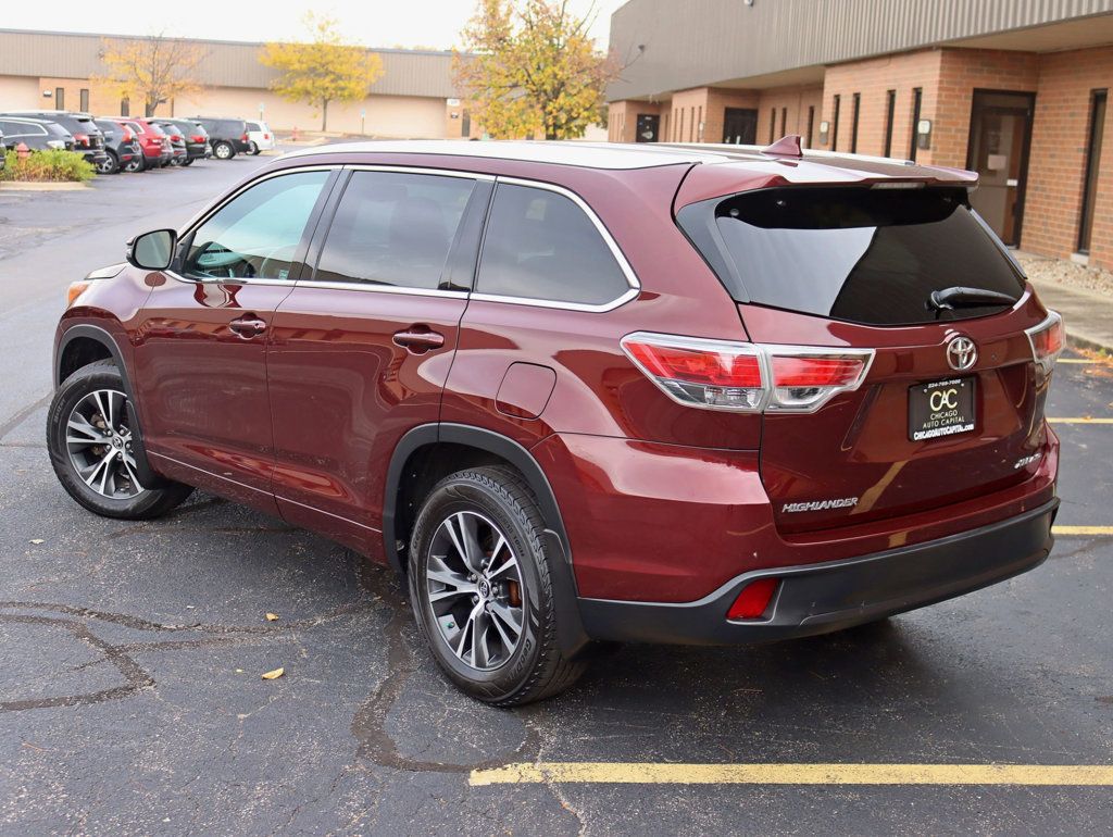 2016 Toyota Highlander AWD 4dr V6 XLE - 22936827 - 9