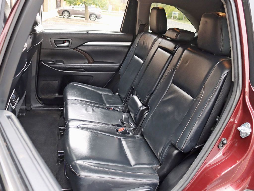 2016 Toyota Highlander AWD 4dr V6 XLE - 22936827 - 21