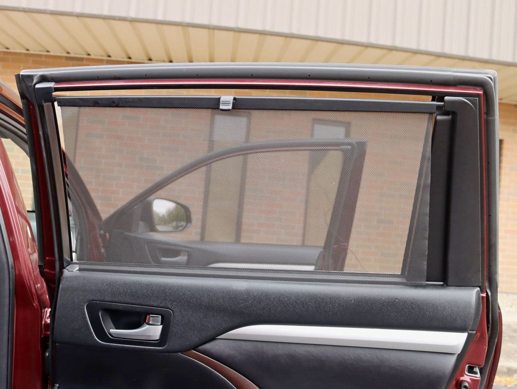 2016 Toyota Highlander AWD 4dr V6 XLE - 22936827 - 29