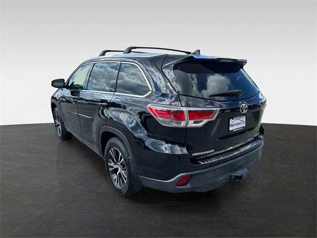2016 Toyota Highlander AWD 4dr V6 XLE - 22907890 - 2