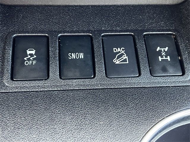 2016 Toyota Highlander AWD 4dr V6 XLE - 22907890 - 30