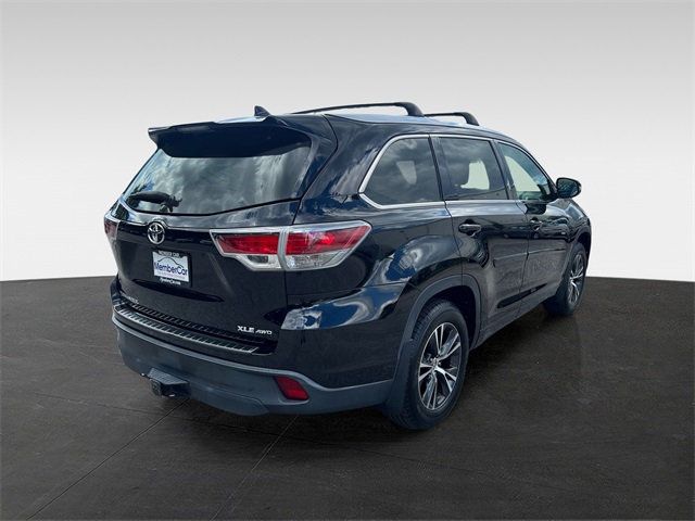 2016 Toyota Highlander AWD 4dr V6 XLE - 22907890 - 4