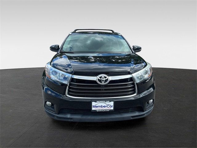 2016 Toyota Highlander XLE photo 4