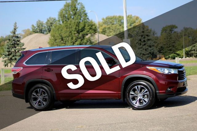 2016 Toyota Highlander AWD XLE W/ ENTUNE PREMIUM AUDIO, LEATHER, POWER MOONROOF - 22918598 - 0