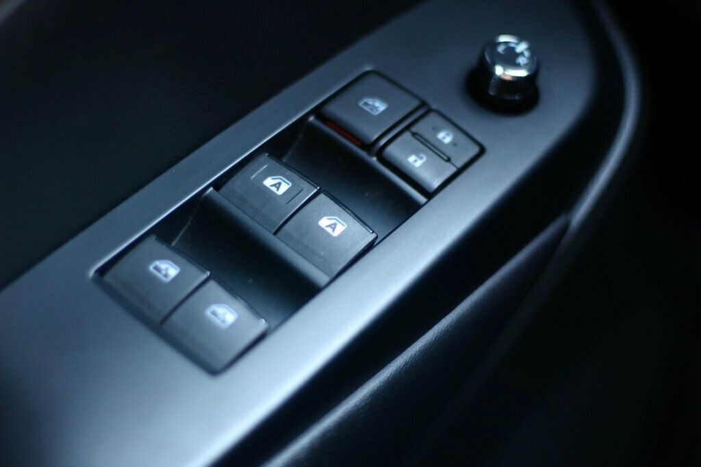 2016 Toyota Highlander XLE photo 17