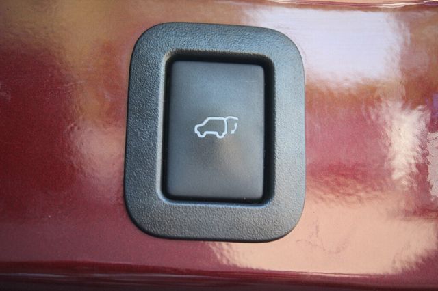 2016 Toyota Highlander AWD XLE W/ ENTUNE PREMIUM AUDIO, LEATHER, POWER MOONROOF - 22918598 - 32