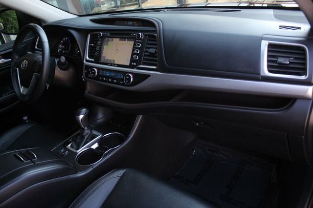 2016 Toyota Highlander AWD XLE W/ ENTUNE PREMIUM AUDIO, LEATHER, POWER MOONROOF - 22918598 - 7