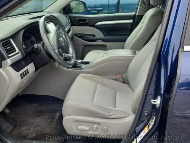 2016 Toyota Highlander FWD 4dr V6 LE Plus - 22993997 - 7