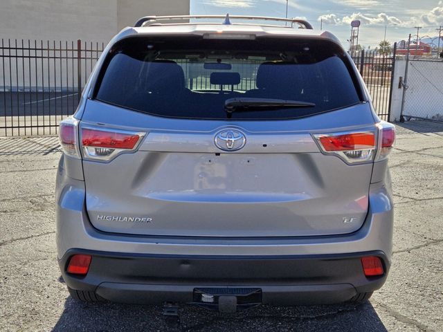2016 Toyota Highlander FWD 4dr V6 LE Plus - 22983784 - 3
