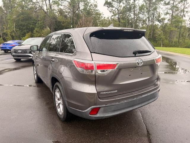 2016 Toyota Highlander FWD 4dr V6 LE Plus - 23093869 - 17