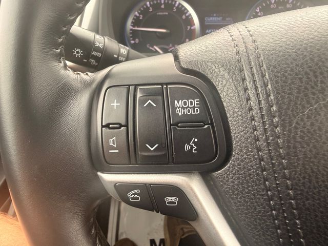 2016 Toyota Highlander FWD 4dr V6 LE Plus - 23093869 - 8