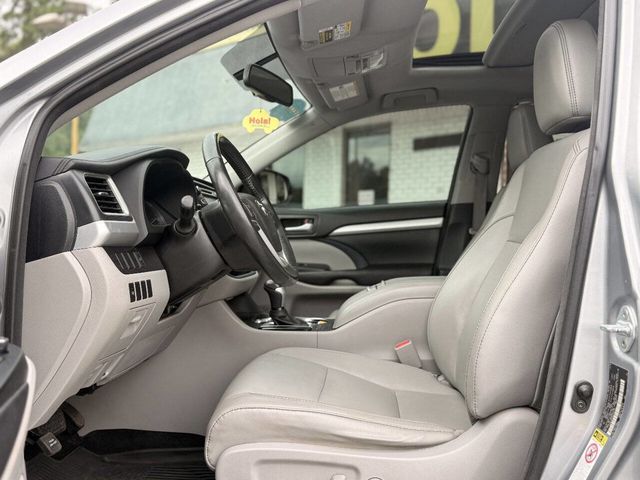 2016 Toyota Highlander FWD 4dr V6 XLE - 23091144 - 7