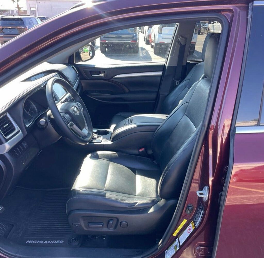 2016 Toyota Highlander FWD 4dr V6 XLE - 22982614 - 1