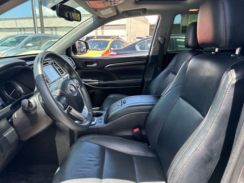 2016 Toyota Highlander Limited - 23050784 - 11