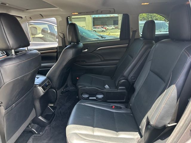 2016 Toyota Highlander Limited - 23050784 - 13