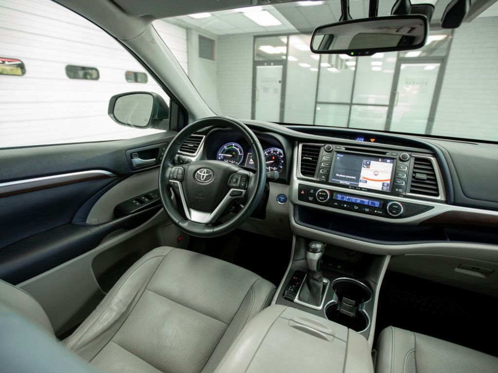 2016 Toyota Highlander Hybrid Limited photo 15