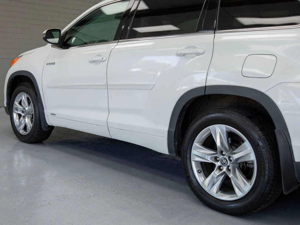 2016 Toyota Highlander Hybrid Limited photo 37