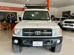 2016 Toyota Land Cruiser Troopy 5 Speed Diesel V6 13 pasajeros - 22958164 - 0