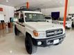 2016 Toyota Land Cruiser Troopy 5 Speed Diesel V6 13 pasajeros - 22958164 - 1