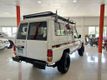 2016 Toyota Land Cruiser Troopy 5 Speed Diesel V6 13 pasajeros - 22958164 - 8