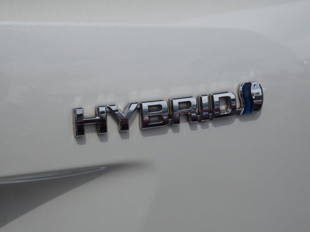 2016 Toyota Prius 5dr Hatchback Four - 19226264 - 3