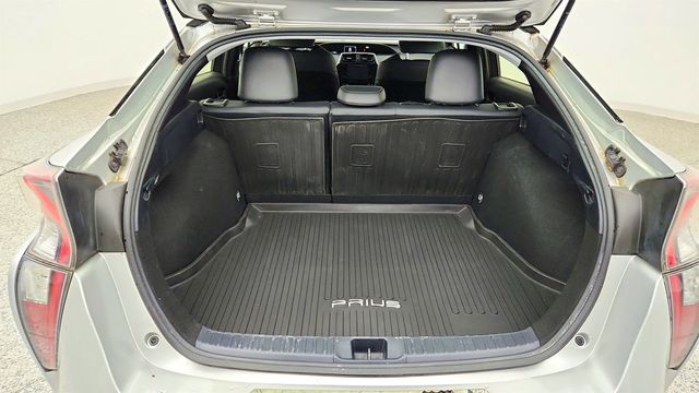 2016 Toyota Prius 5dr Hatchback Four - 23034688 - 18