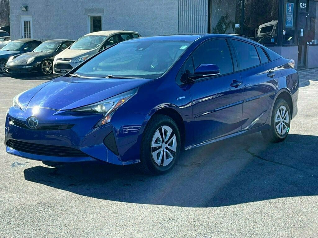 2016 Toyota Prius 5dr Hatchback Four - 22733549 - 31