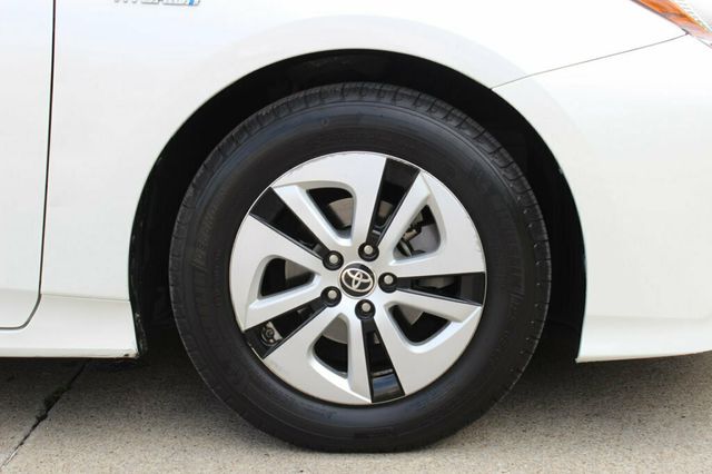 2016 Toyota Prius 5dr Hatchback Four Touring - 23030695 - 35
